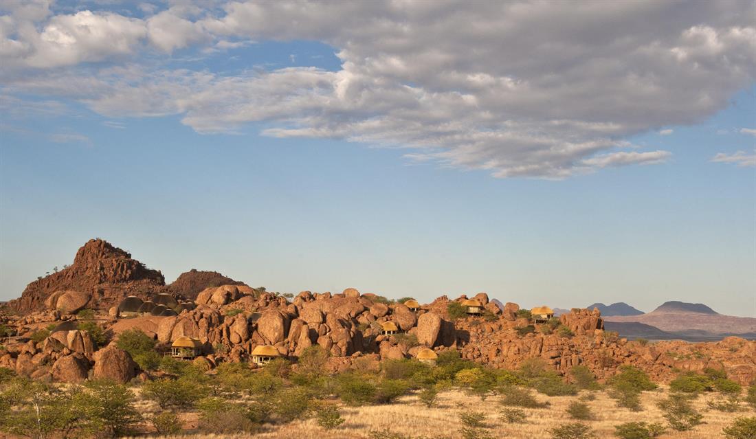 namibia_damaraland_sandstein_landschaft_mowani